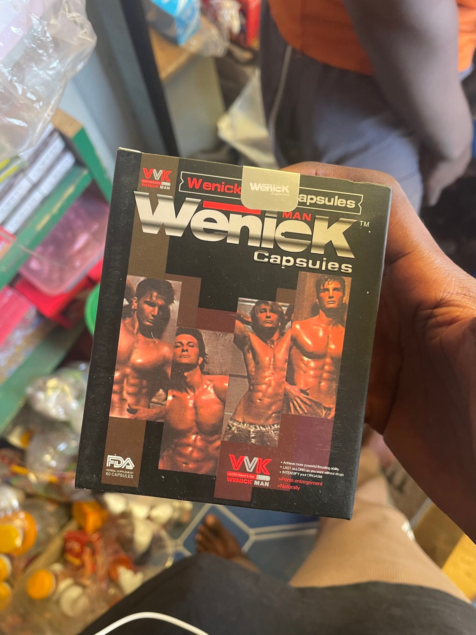 Wennick Man Capsule